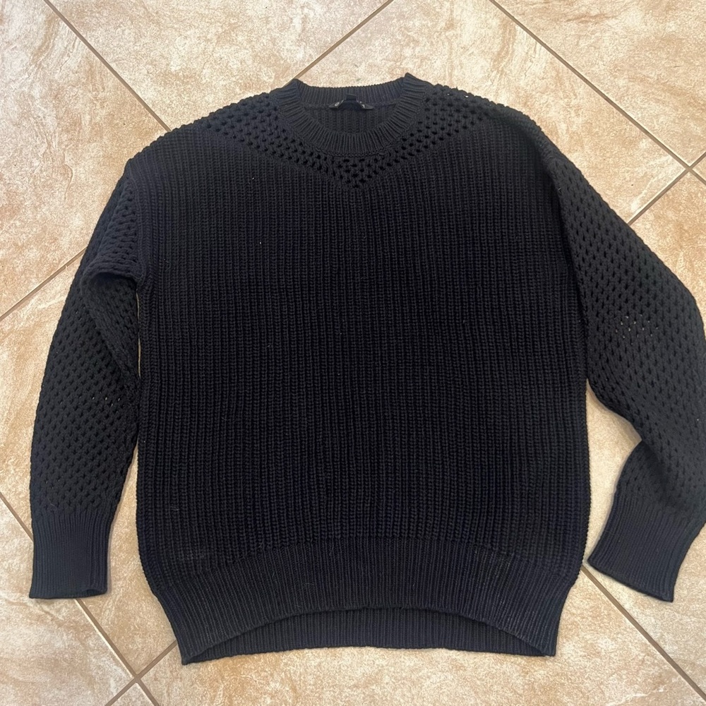 Athleta Black Crewneck Sweater Classic Knit oversized medium